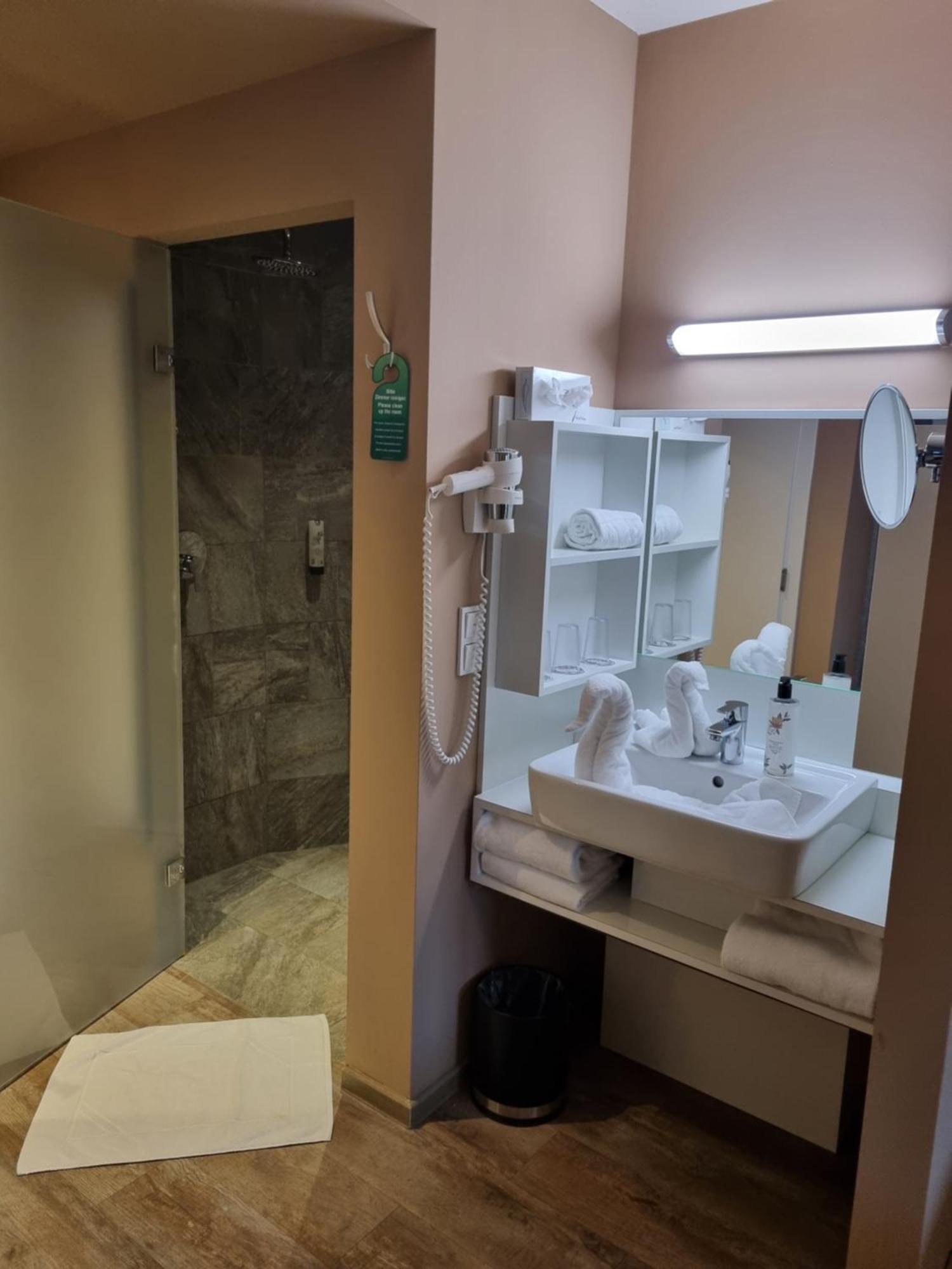 Cubo Sport & Art Hotel 蒂罗的圣约翰 外观 照片