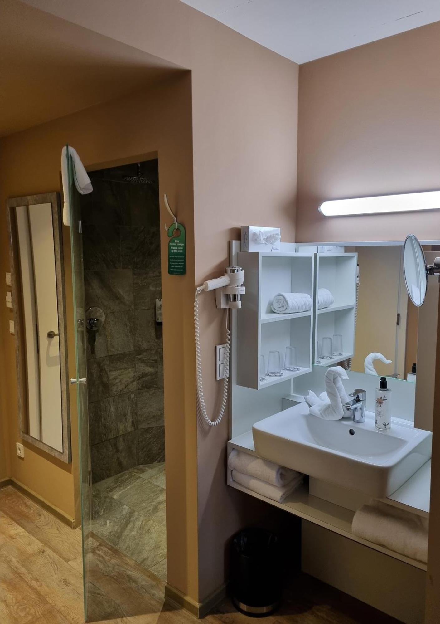 Cubo Sport & Art Hotel 蒂罗的圣约翰 外观 照片
