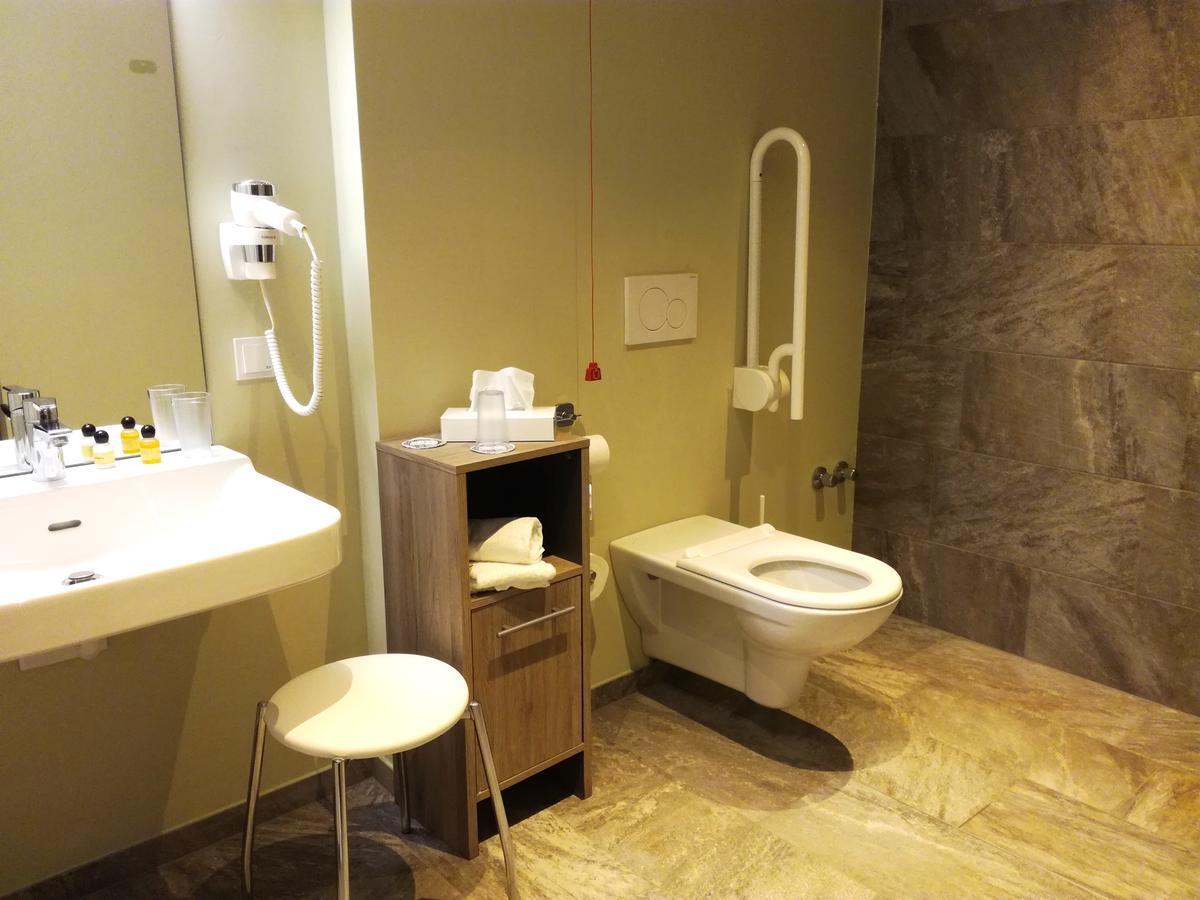 Cubo Sport & Art Hotel 蒂罗的圣约翰 外观 照片